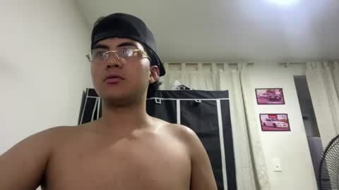maximiliano_torres Momentaufnahme des Live-Raums auf Chaturbate