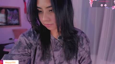mayoyo_cavilll momentopname van live room op Chaturbate