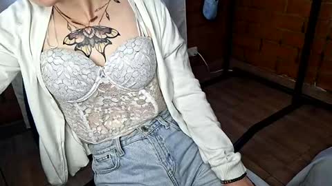 megan_coop3r_ live room snapshot on Chaturbate