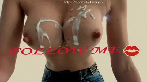 mery_lo live room snapshot on Chaturbate