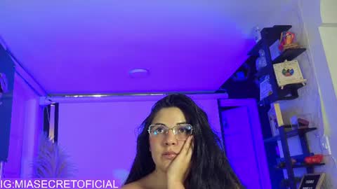 miasavagex18 Momentaufnahme des Live-Raums auf Chaturbate