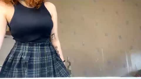 michaelafutch снимок онлайн-комнаты на Chaturbate