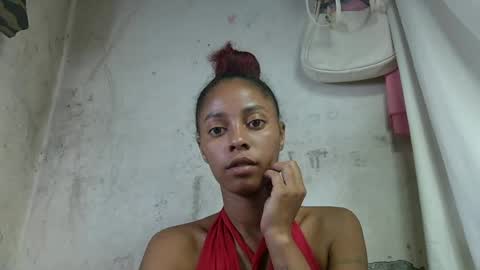 mickaela08 Momentaufnahme des Live-Raums auf Chaturbate