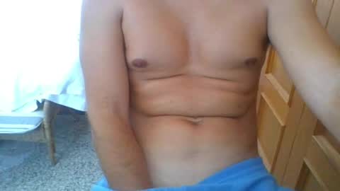 mickafrench96 Momentaufnahme des Live-Raums auf Chaturbate