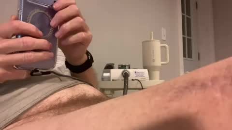 miggie001 Momentaufnahme des Live-Raums auf Chaturbate