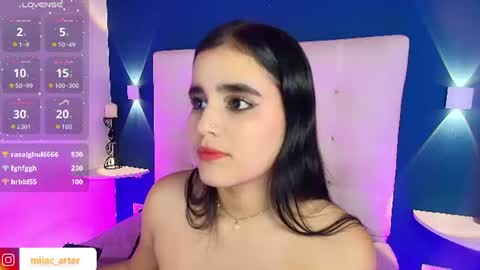 miiacarter_ captura de la sala en vivo en Chaturbate
