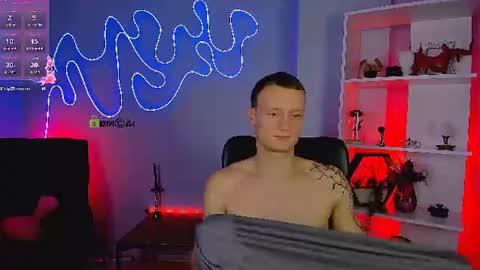 mike_crist снимок онлайн-комнаты на Chaturbate