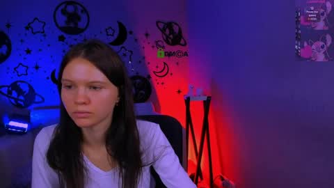 milanawoow live room snapshot on Chaturbate