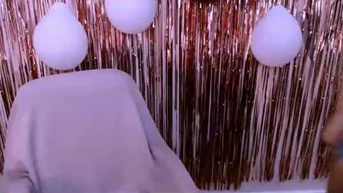 millasamsd live room snapshot on Chaturbate