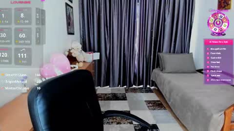 minilysi снимок онлайн-комнаты на Chaturbate