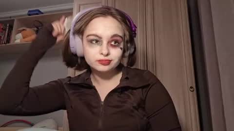 mirtazumaya Momentaufnahme des Live-Raums auf Chaturbate