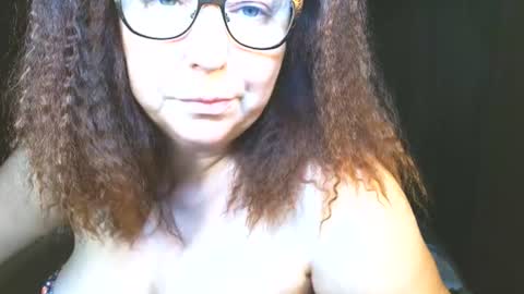 mishakiss34 Momentaufnahme des Live-Raums auf Chaturbate
