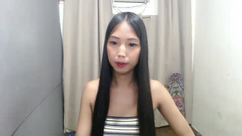 miss_fortunexx69 снимок онлайн-комнаты на Chaturbate