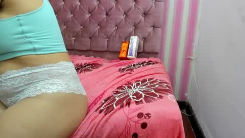 miss_kattya_ снимок онлайн-комнаты на Chaturbate