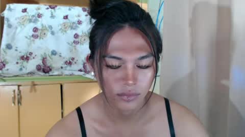 miss_rea_xoxo Momentaufnahme des Live-Raums auf Chaturbate