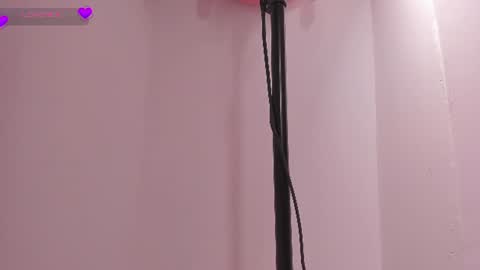 misscurvytop live room snapshot on Chaturbate