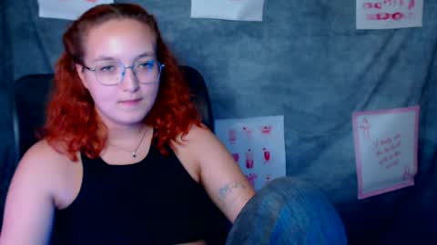 mistyrosee Momentaufnahme des Live-Raums auf Chaturbate
