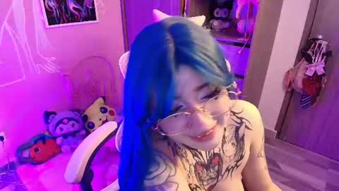 miwaviolet captura da sala ao vivo na Chaturbate