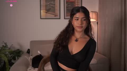 mycaliope captura da sala ao vivo na Chaturbate
