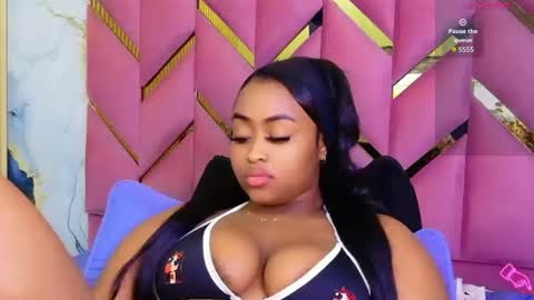 mysugarmoomy Momentaufnahme des Live-Raums auf Chaturbate