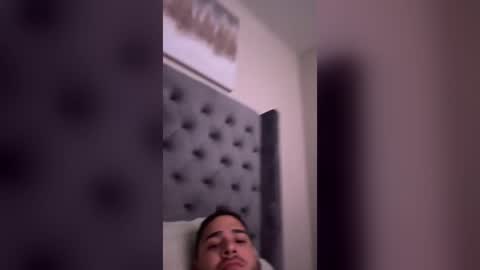 n_hou captura de la sala en vivo en Chaturbate
