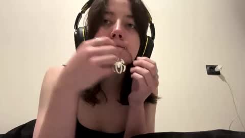 nadineselim captura de la sala en vivo en Chaturbate