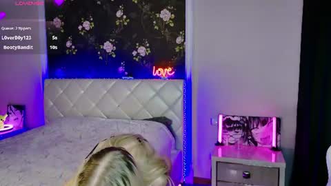 naomihita captura de la sala en vivo en Chaturbate