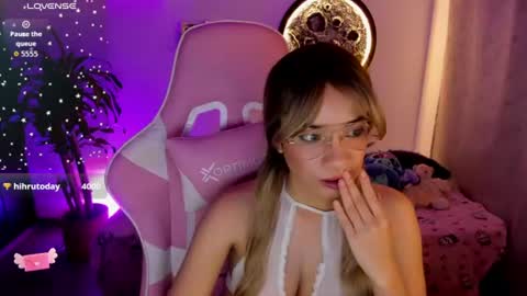 nataly_29 captura da sala ao vivo na Chaturbate