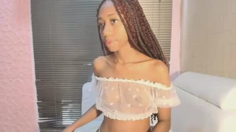 nathalyleen Momentaufnahme des Live-Raums auf Chaturbate