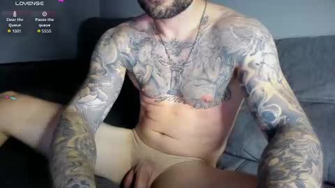naughty8_boy Momentaufnahme des Live-Raums auf Chaturbate
