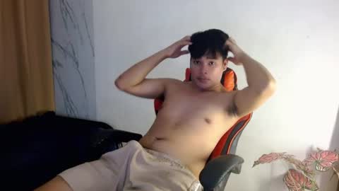 naughty_jm live room snapshot on Chaturbate