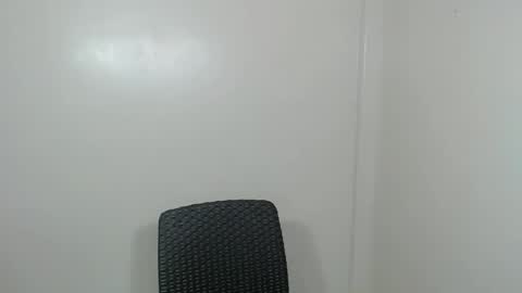 naughtybellaxxx_ momentopname van live room op Chaturbate