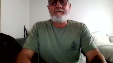 neckdown12 Momentaufnahme des Live-Raums auf Chaturbate