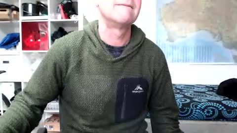 neojuno live room snapshot on Chaturbate