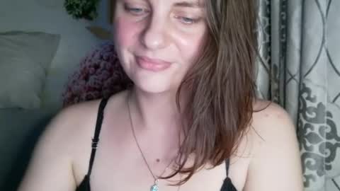 neravia captura de la sala en vivo en Chaturbate