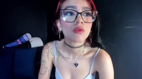 nezukoo_1 снимок онлайн-комнаты на Chaturbate