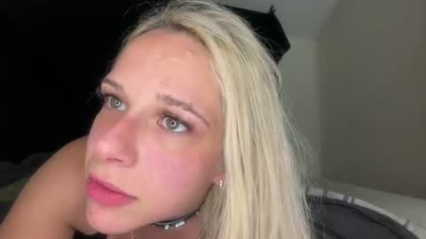 nickntiph live room snapshot on Chaturbate