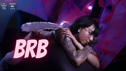 nikkenyx captura da sala ao vivo na Chaturbate