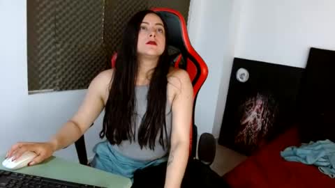 noamartin_ Momentaufnahme des Live-Raums auf Chaturbate