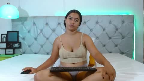 noiravale momentopname van live room op Chaturbate