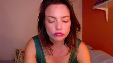 noirellee captura de la sala en vivo en Chaturbate