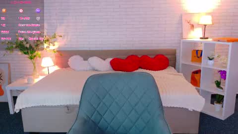 novablissss снимок онлайн-комнаты на Chaturbate