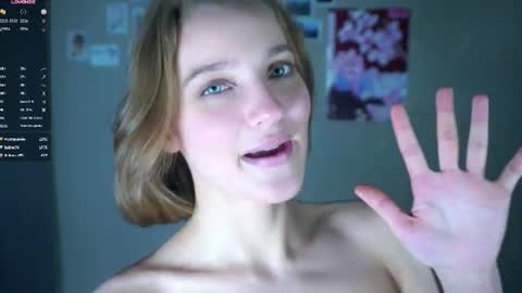 novellarinderknecht Momentaufnahme des Live-Raums auf Chaturbate