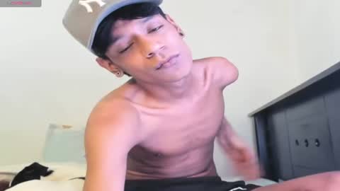 oconner_esteban captura de la sala en vivo en Chaturbate