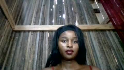 olinah610 Momentaufnahme des Live-Raums auf Chaturbate