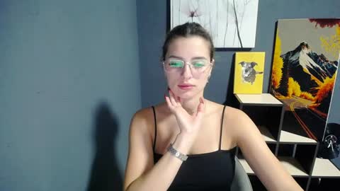 olivia_vi Momentaufnahme des Live-Raums auf Chaturbate