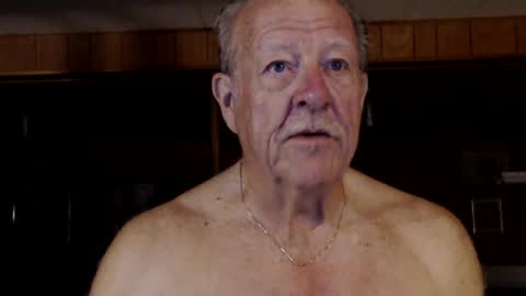 oraldude6953 momentopname van live room op Chaturbate