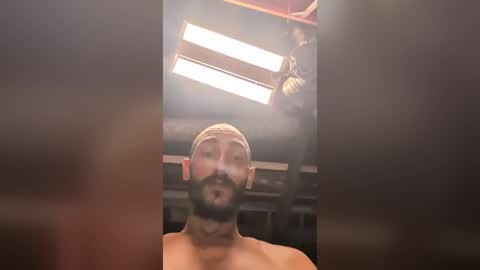 paint_naked Momentaufnahme des Live-Raums auf Chaturbate