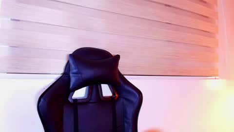 pamelacollinsvs Momentaufnahme des Live-Raums auf Chaturbate