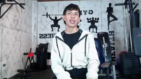 pierre_leroy_ captura de la sala en vivo en Chaturbate